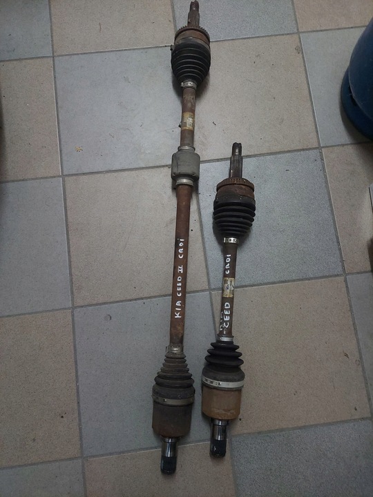 фото №1, Kia ceed ii рестайлинг полуось левый перед 1.6 crdi