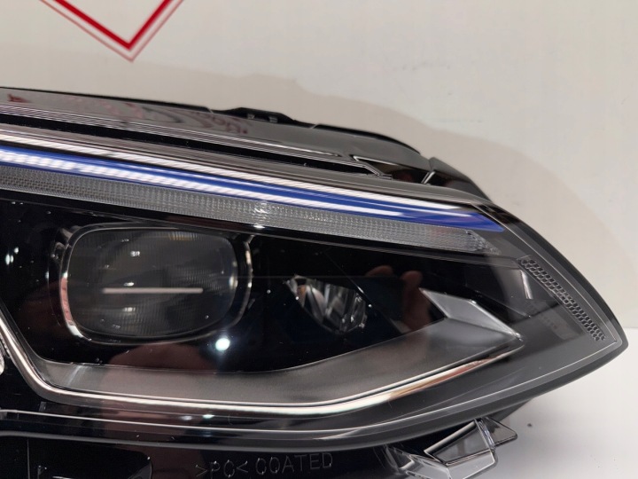 фото №13, Vw golf 8 gte фара права matrix iq light блакитний комплектна з модулями usa
