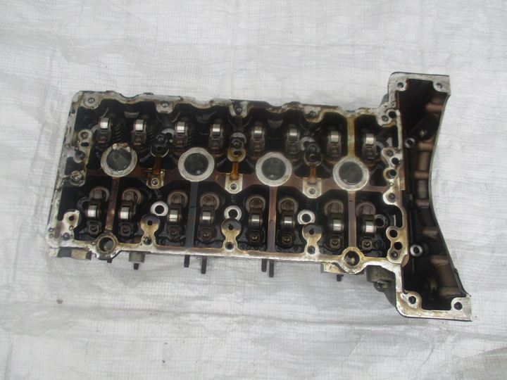 фото №1, Mercedes w204 w212 w207 c207 купе cabrio slk r171 1.8 cgi головка