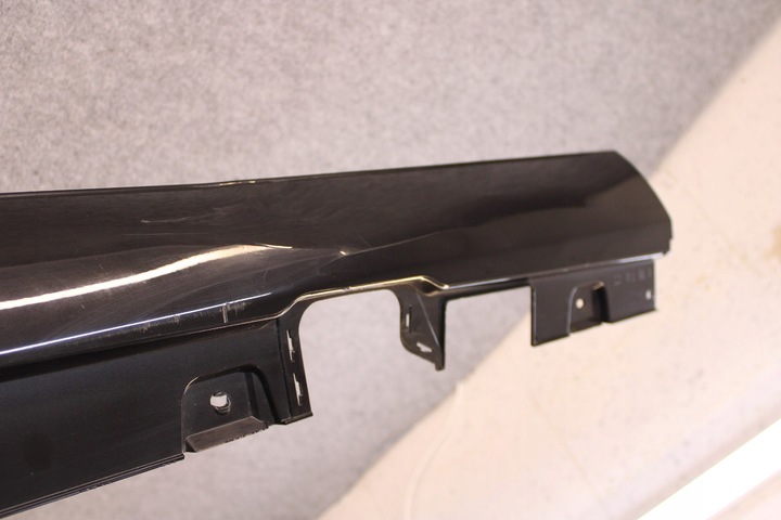 фото №3, Mercedes e-klasa w213 планка пороговая накладка порог левый amg