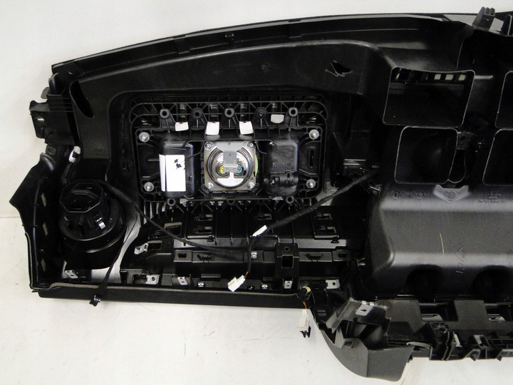 фото №10, Mercedes консоль панель роздавальна капот glb x247 247 eqb x243 243