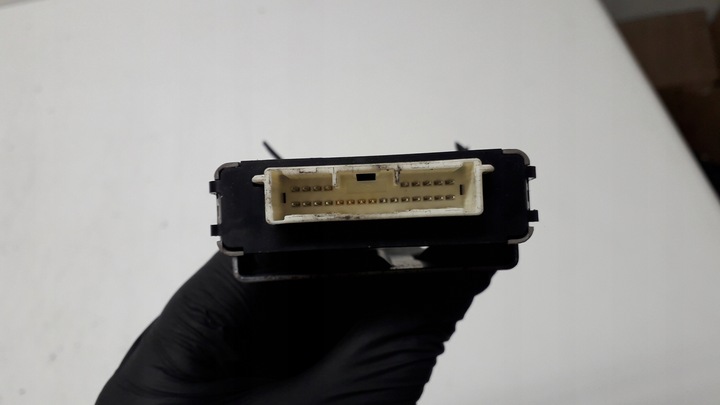 фото №7, Subaru legacy v 5 09- модуль блок управления лампа света