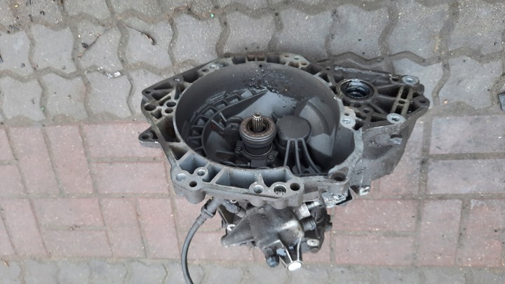 фото №1, Коробка передач коробки передач f17 2992510 opel corsa c 1.3 cdti