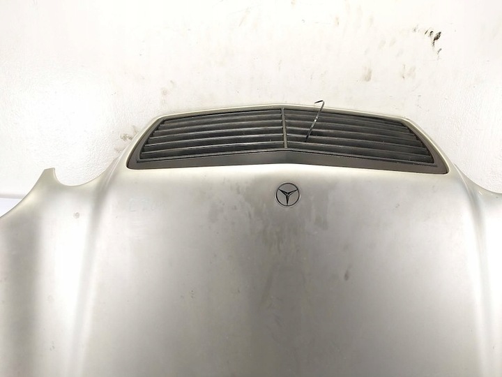 фото №15, Капот крышка двигателя решётка радиатора решётка значок логотип mercedes e класс w210