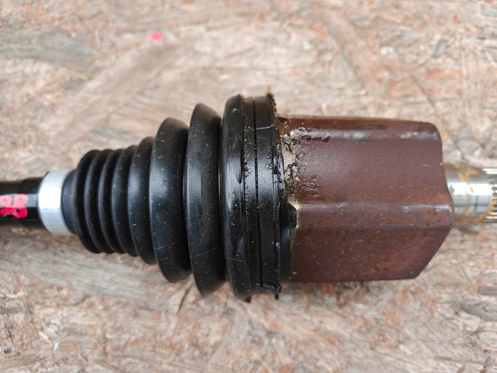 фото №3, Піввісь напіввісь ліва volvo xc40 2.0 2.0d3 d3 2wd автомат p32240098 32240098