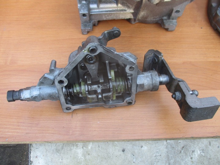 фото №14, Fiat alfa lacia 1.2 1.4 коробка передач коробки передач корпус средняя 46524935 другие запчасти
