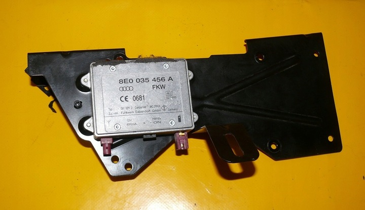 фото №1, Модуль усилитель блок питания антенны audi a4 b6 01-04