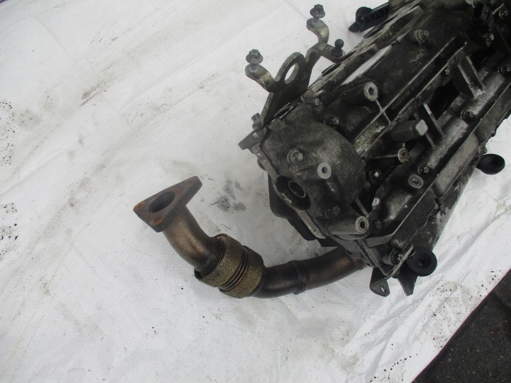 фото №8, Mercedes 3,0cdi головка вали двигуна a6420108820