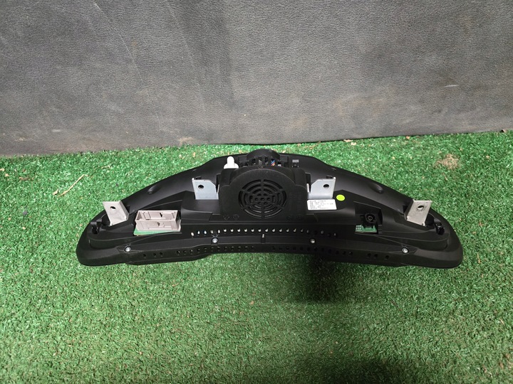 фото №5, Спидометр манометр porsche taycan 9j1