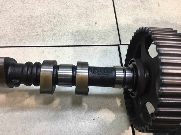 фото №9, Головка двигателя hyundai купе i 1.8 2.0 dohc 10c