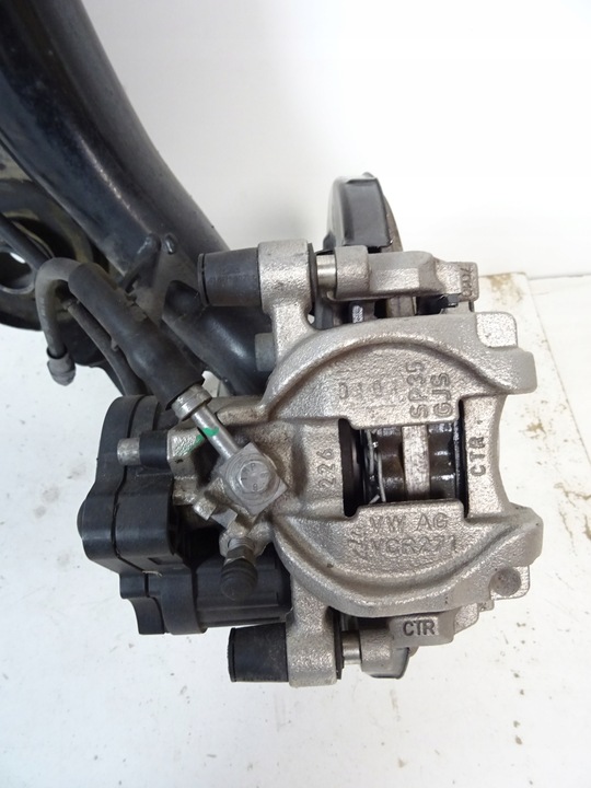 фото №11, Vw t-roc 1.0 tsi балка подвешивание зад диски 5q0501049bj 5q0501115 2022r