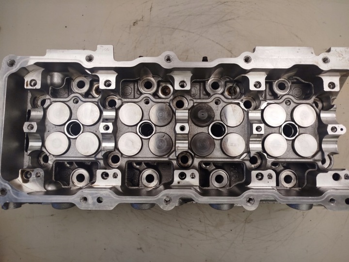 фото №10, Головка двигуна nissan renault 3.0 d zd3 amc