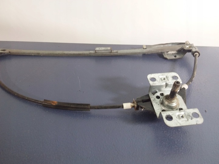 фото №4, Vw caravelle t4 подъемник перед левый 701837501