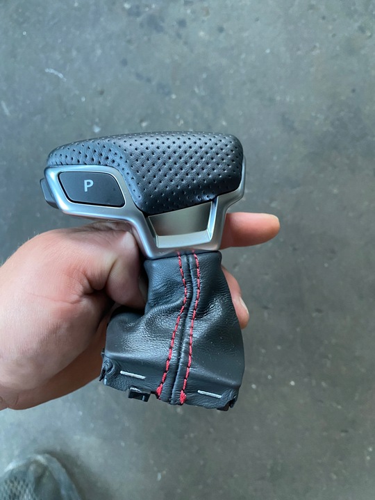 фото №4, Audi q5 sq5 80a ручка зміни коробки передач червона nić