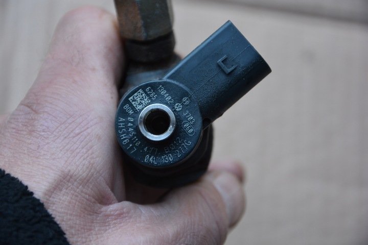 фото №9, Инжектор форсунки vw golf 7 04l130277g