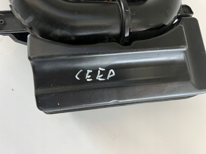 фото №9, Kia ceed ii 14r резонатор повітря 1.4 16v 28220-a2000