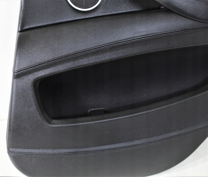 фото №4, Боковина оббивник. суцільна шкіра праві зад bmw x5m e70