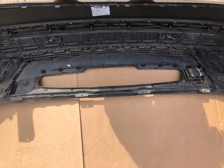 фото №10, Audi q8 4m8 s-line ly9t комплектный зад лампы matrix бампер крышка