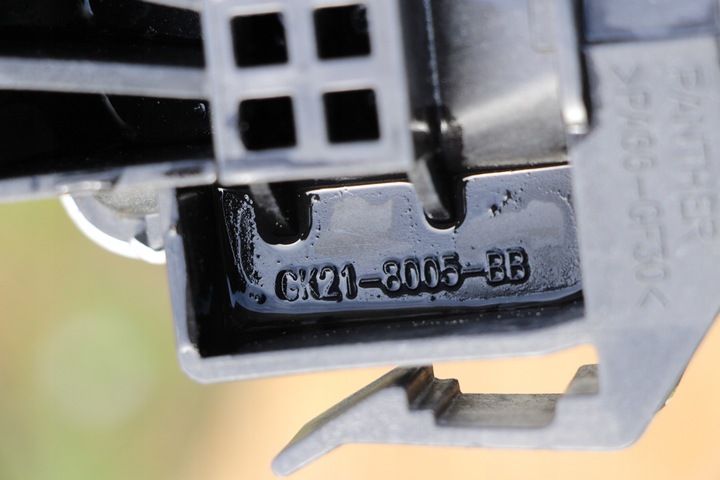 фото №9, Радіаторів води klimatyzaji оригінал transit tourneo transit custom connect 15+