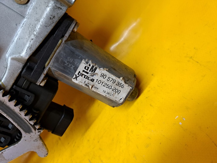 фото №9, Підйомник електричних скло праві перед zafira a 90579572