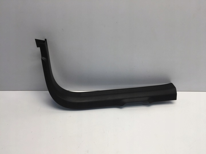 фото №1, Volvo xc40 2020 планка захист порога праві перед