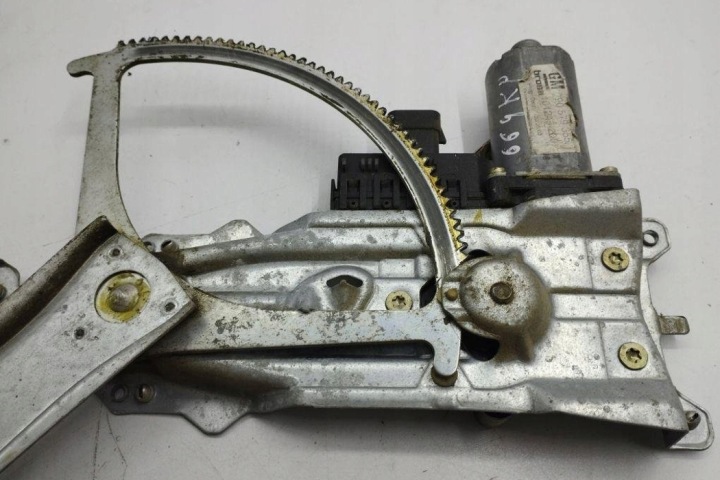 фото №6, Підйомник вікна лівих передніх двері opel zafira a f75_ 90579355 2.2l