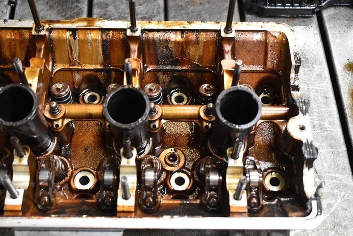 фото №14, Головка двигуна права 7506404 n62b36a bmw e65 3.6 v8 272 km 01-05