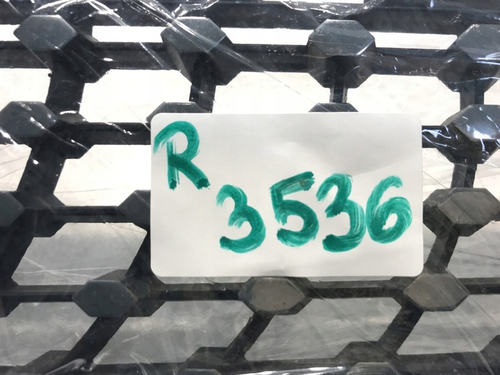 фото №6, C класс w205 купе правая верхняя решётка решётка перед