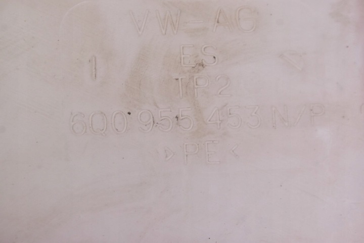 фото №5, Бачок склоомивача 6q0955453n/p skoda roomster 1 i 1.9 tdi 105 km