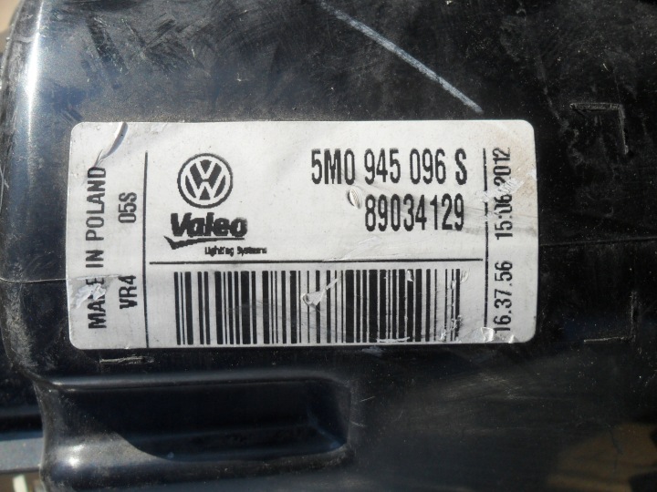фото №10, Vw golf plus фара права зад 5m0945096r