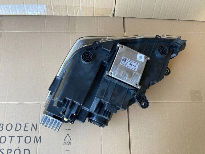фото №8, Seat ateca фара права повний led 576941008d