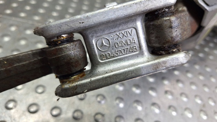 фото №6, Рулевая колонка a2094601516 mercedes c-klasa w203 w209