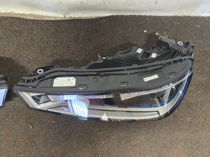 фото №6, Лампи перед ліва права bmw ix i20 m60 laser