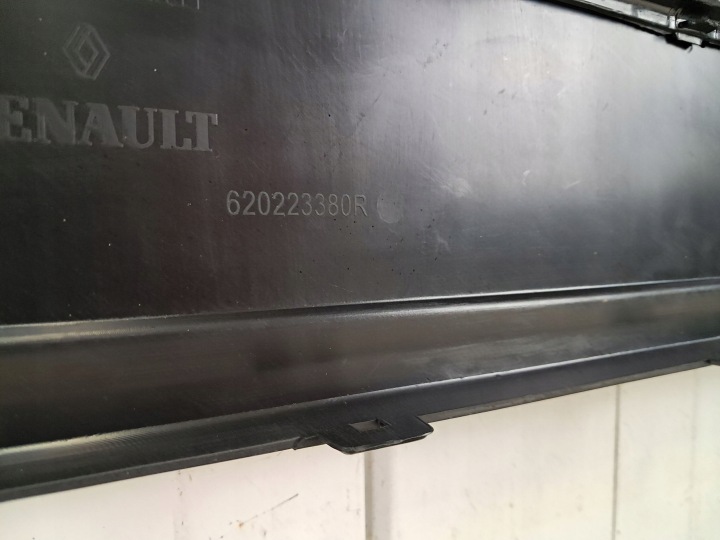 фото №15, Renault trafic 3 iii 2014- | бампер перед передній | 620223380r