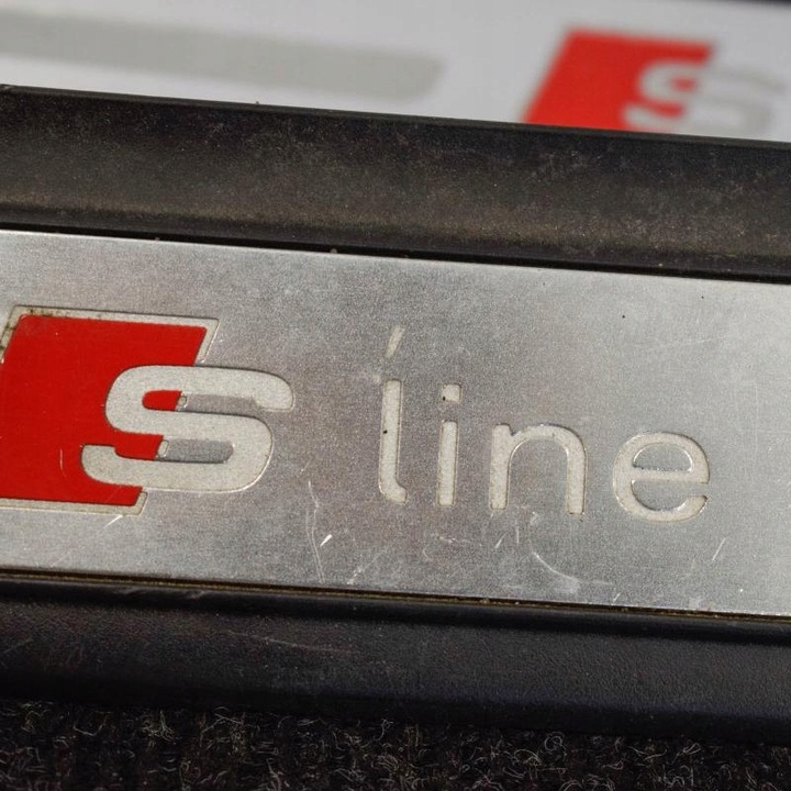 фото №9, Audi a7 sportback 4g8 набор накладка пороговых s-line 2012 4g8853374b