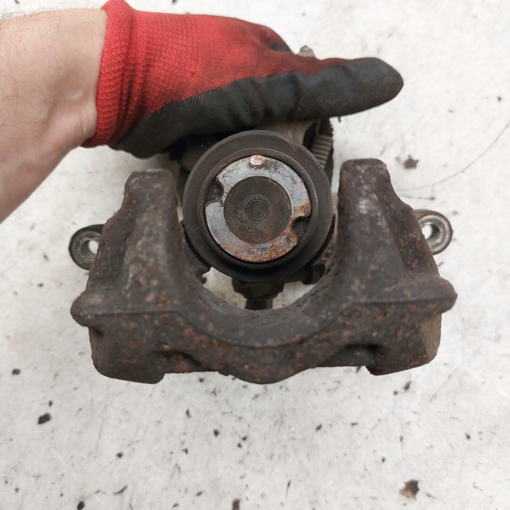 фото №13, Opel astra j супорт гальмівний лівий зад чавунний