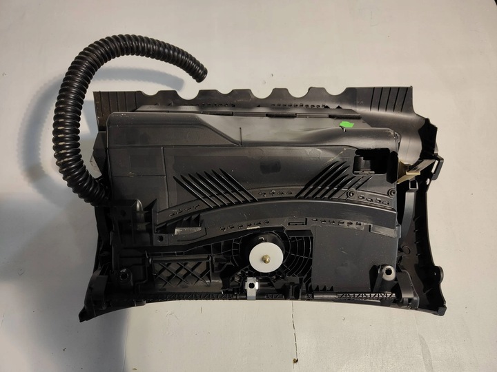 фото №5, Skoda octavia ii рестайлінг бардачок пасажира праві eu