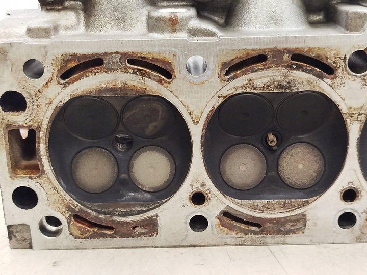 фото №9, Головка двигуна chevrolet opel daewoo 92063877r 2.0 16v x20sed