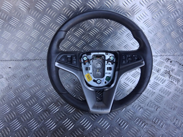 фото №1, Chevrolet trax руль кожа кожаный