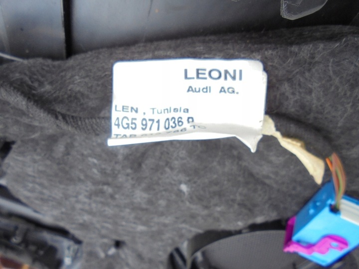 фото №11, Боковина обивка правые перед дверь стекло audi a6 4g c7 bose 4g1867022