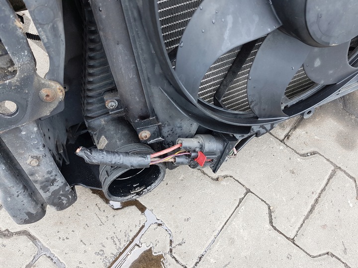 фото №7, Audi a3 8p рестайлінг 08r- 2.0 tdi pas переднє радіатор