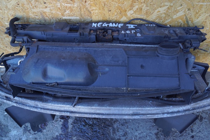 фото №5, Pas переднє радіатор renault megane iii 1.6 b