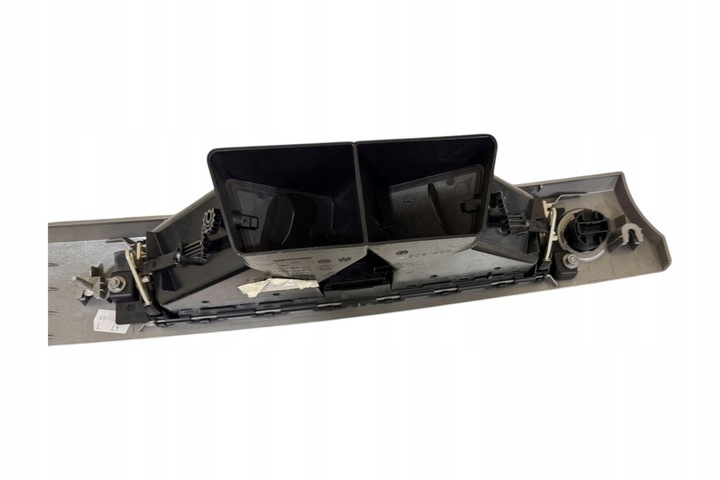 фото №8, Планка декоративна капот bmw 3 e90 920102302 3.0l дизель 2011