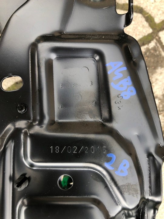 фото №7, Audi a4 b8 a5 підлокітник велюр 8k0864283 гарний