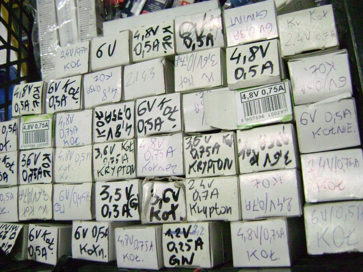 фото №14, Лампочка з фланец 2,4v 0,7a do latarek philips