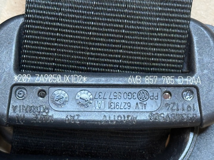 фото №14, Skoda fabia iv 2021-2026 ремни безопасности перед 6vb857705d+6vb857706e