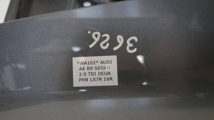 фото №7, Крышка крышка багажника зад задняя audi a4 b9 8w sedan lx7r