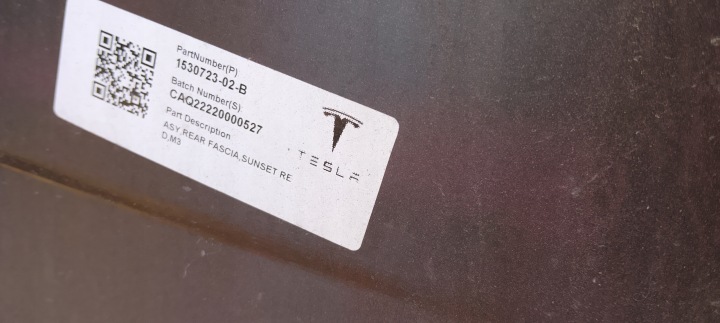 фото №10, Задний бампер tesla 3 17-21rok 1530723-02-b оригинал