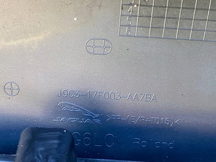 фото №13, Бампер перед передний jaguar e-pace x540 6pdc комплект oem номер j9c3-17f003-aa7ba