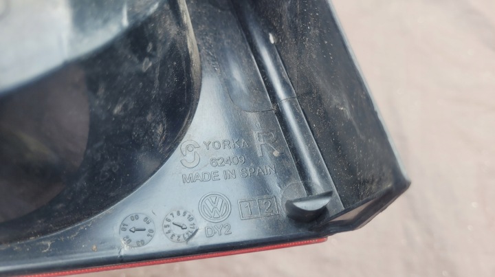 фото №6, Vw polo iv 9n hb фара права задня праве зад 6q6945096b // 173